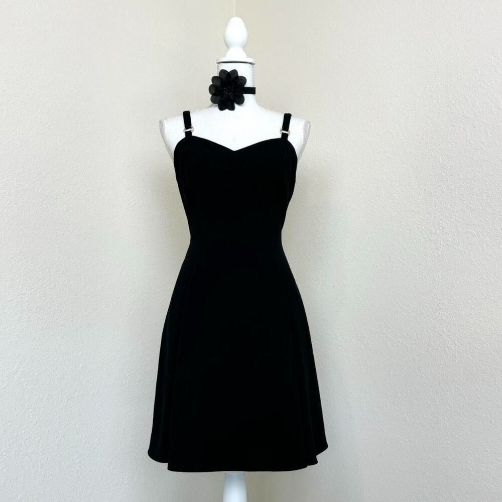 Vintage 90s black sweetheart neckline dress